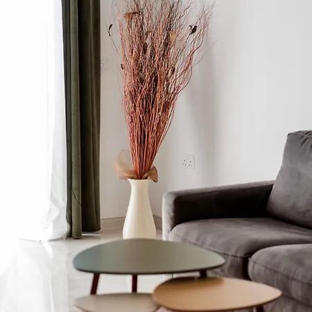 Lejlighed Superb 3 Bed Penthouse With Large Terrace *