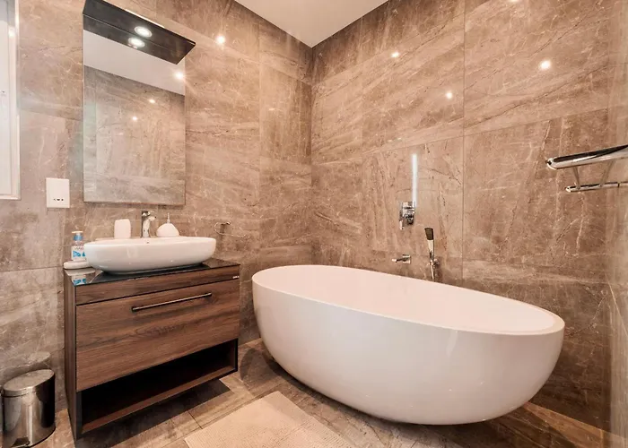 Apartament Superb 3 Bed Penthouse With Large Terrace