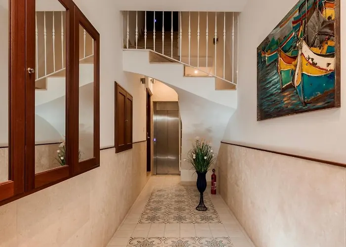 Apartament Superb 3 Bed Penthouse With Large Terrace Sliema