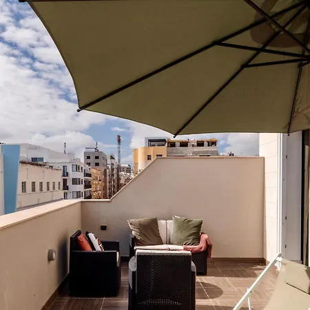 Superb 3 Bed Penthouse With Large Terrace